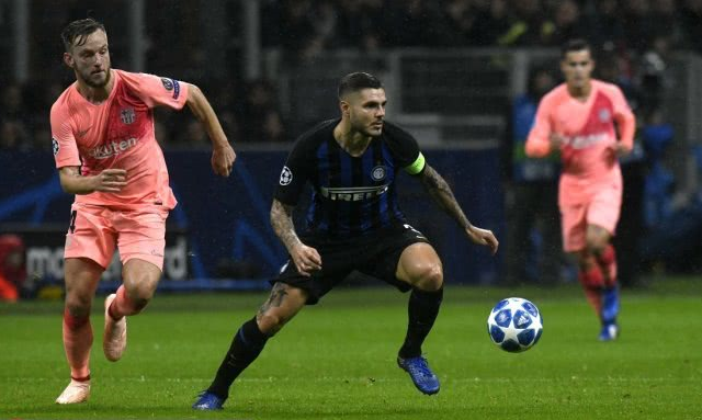  圣保利德比大战激情四射双方握手言和  